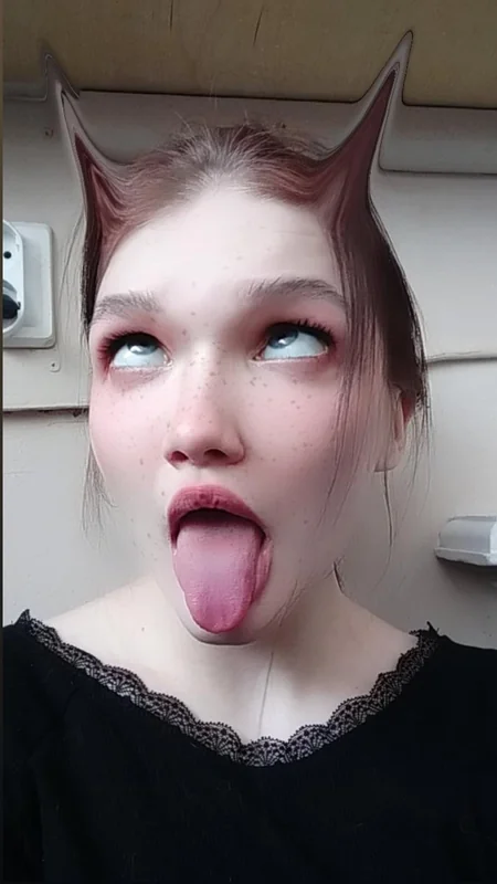 Evaroseee OnlyFans creator with adventurous content
