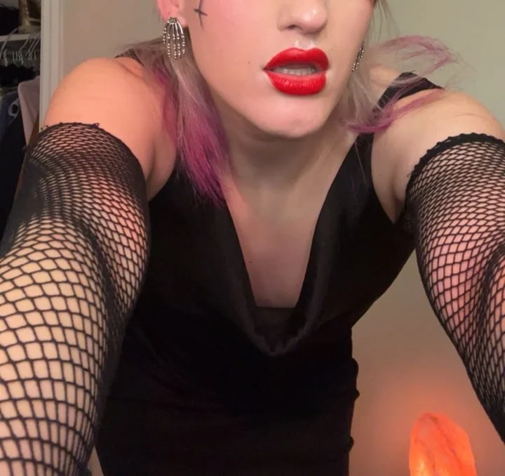 Everythingiris OnlyFans technicolor trans girl
