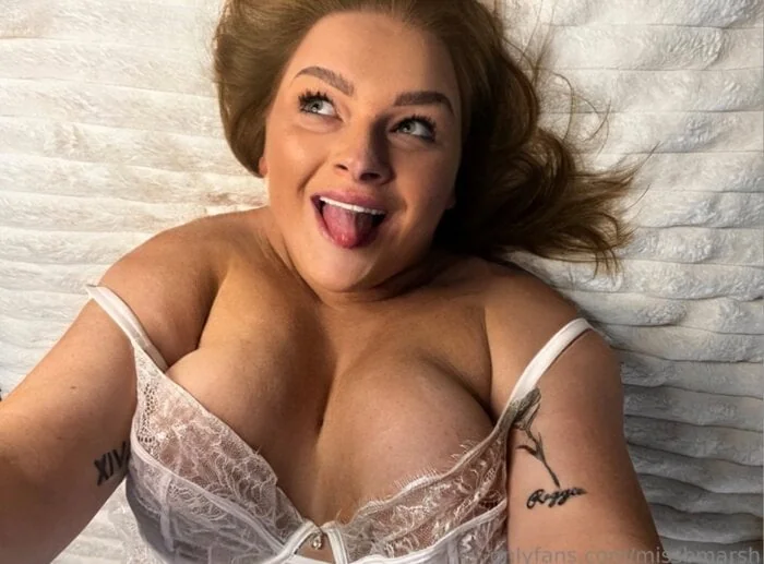 Fatmom1 OnlyFans creator with engaging personality