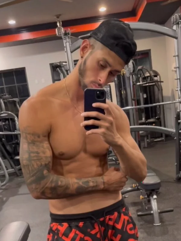 Fitskywalker OnlyFans Athletic Creator