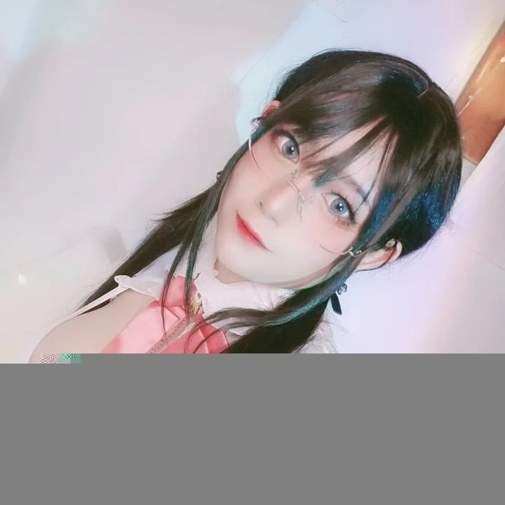 Frandess OnlyFans ahegao creator