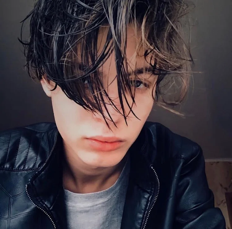 Freesasalex OnlyFans creator with exclusive content