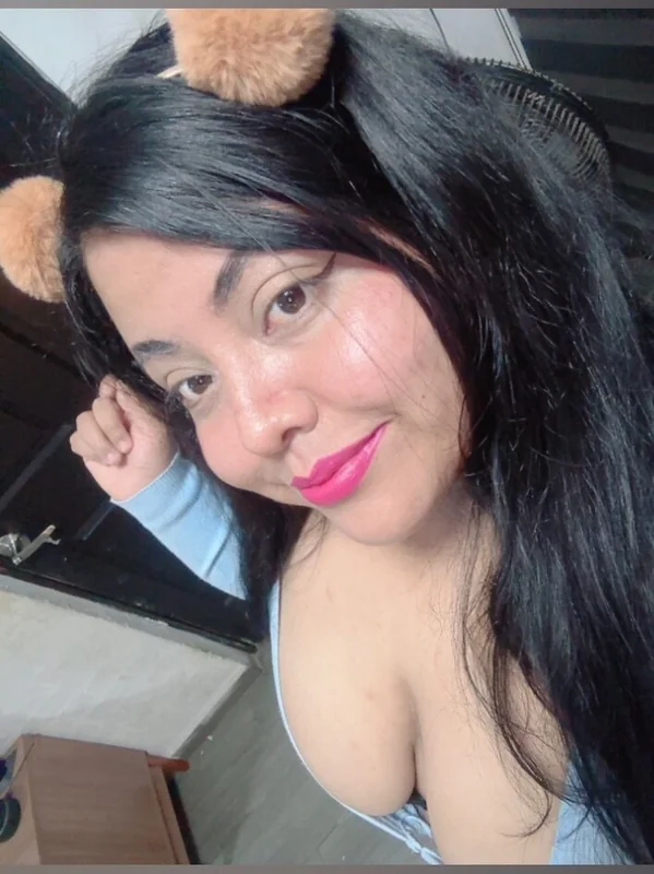 Deisy Gabriela OnlyFans creator with exclusive content