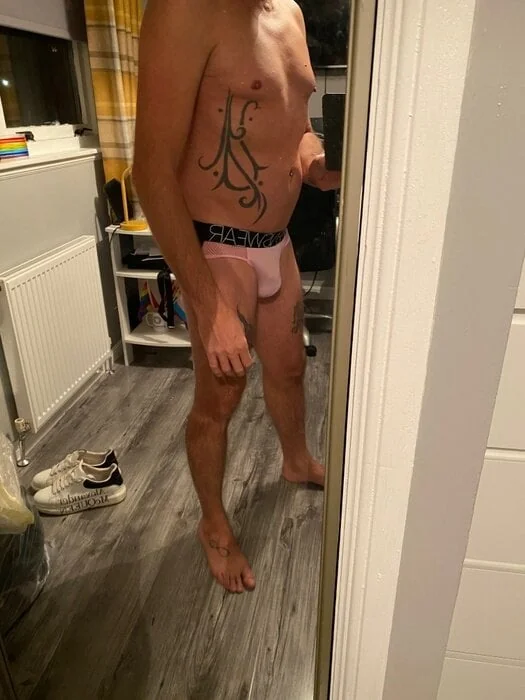 Gayboi2303 OnlyFans creator from Glasgow