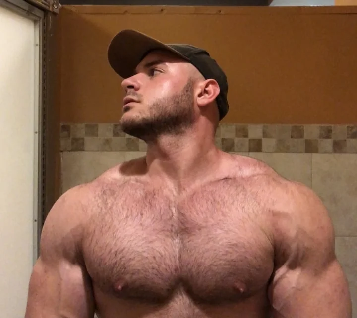 Gayboyadvanced OnlyFans athletic male creator