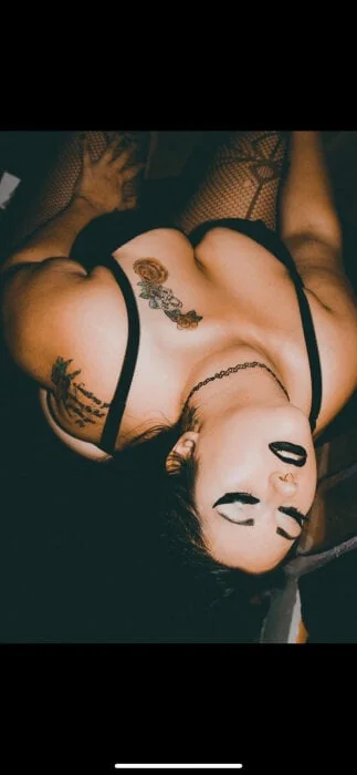 Ghoulgal2929 OnlyFans creator with unique content.