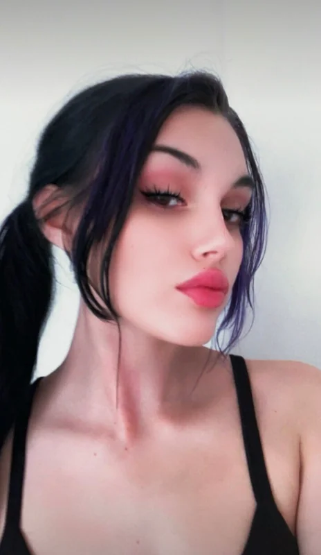 Ghoul next door (⁠๑⁠•⁠⁠•⁠) OnlyFans creator with playful content.