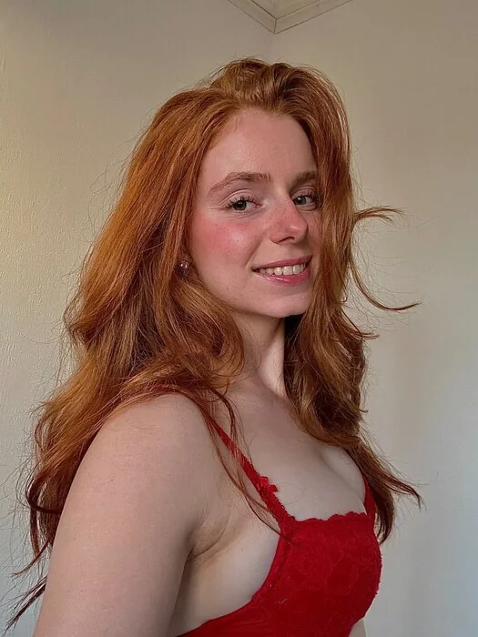 Ginger Amy OnlyFans natural redhead beauty