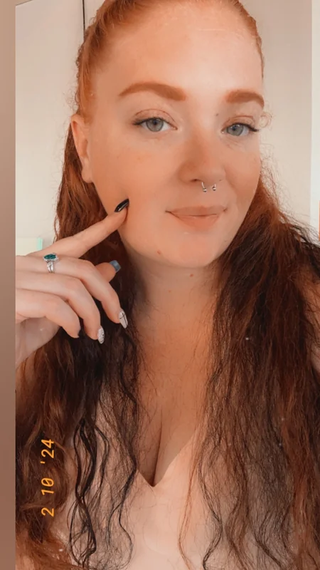 Ginger OnlyFans redhead creator