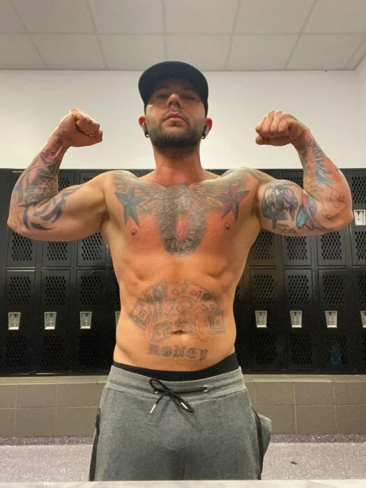 Giosworld OnlyFans athletic creator