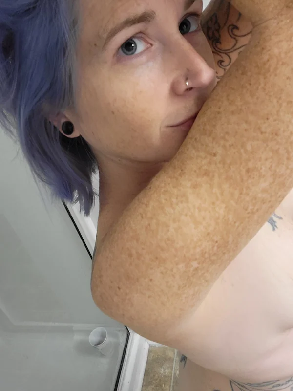 Glitching Dragon OnlyFans tattooed artist