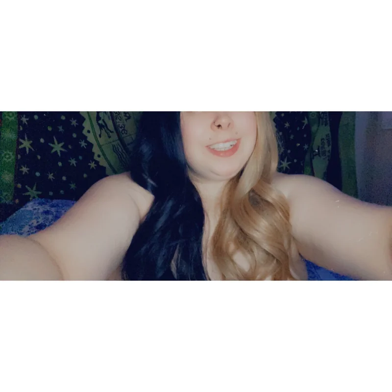 glittercumbug OnlyFans Pierced BBW Creator