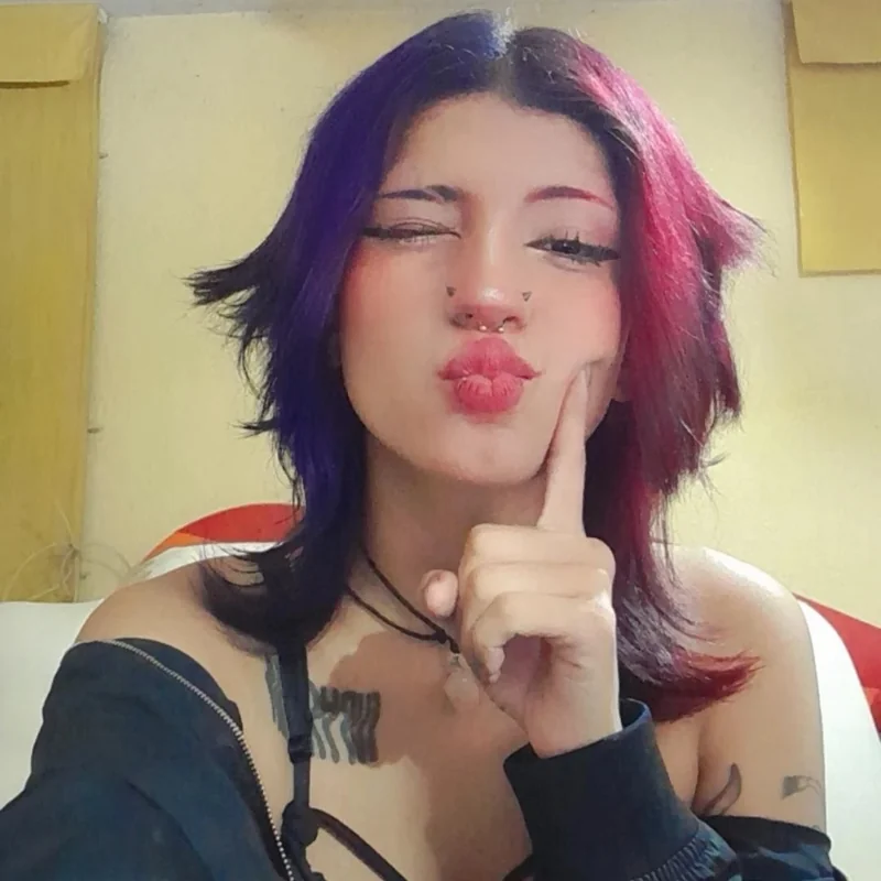 Goddess Venus OnlyFans creator with tattoos