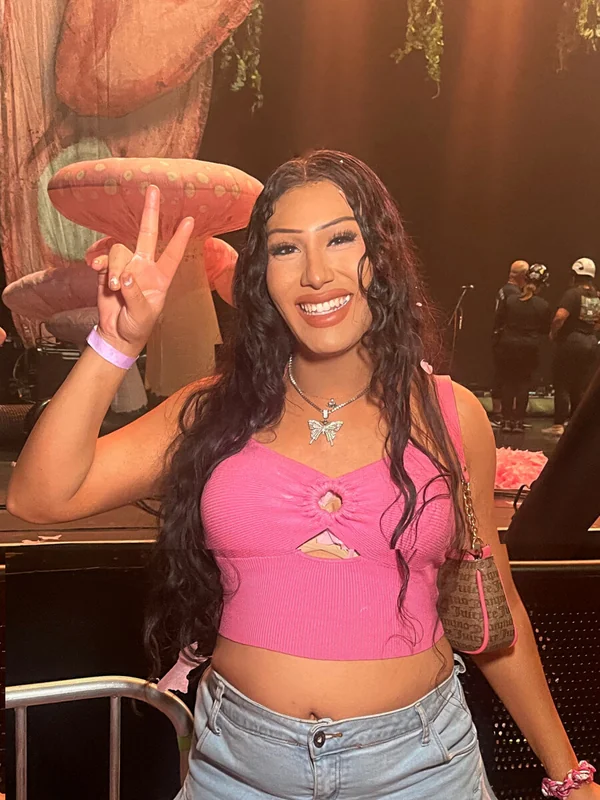 Brenda Rodriguez OnlyFans tall chubby bimbo