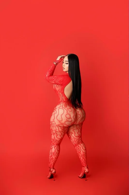 Gustosa on OnlyFans showcasing exclusive content