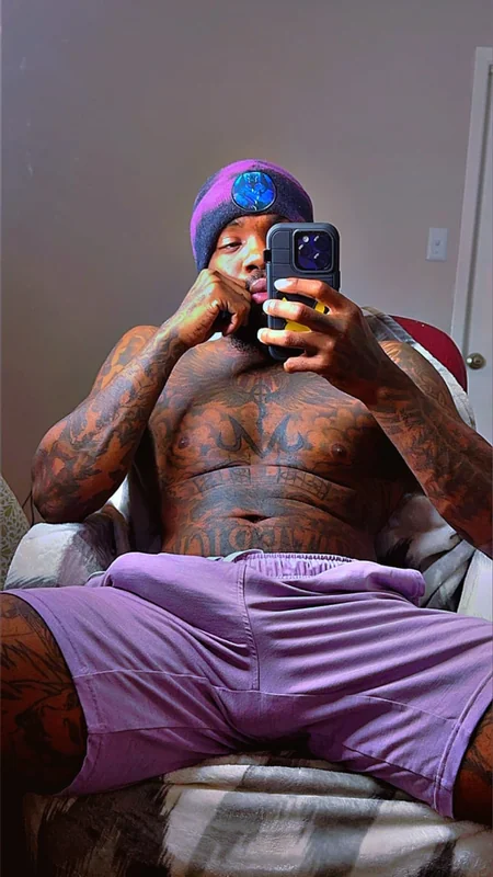 Hakarigamble OnlyFans athletic profile