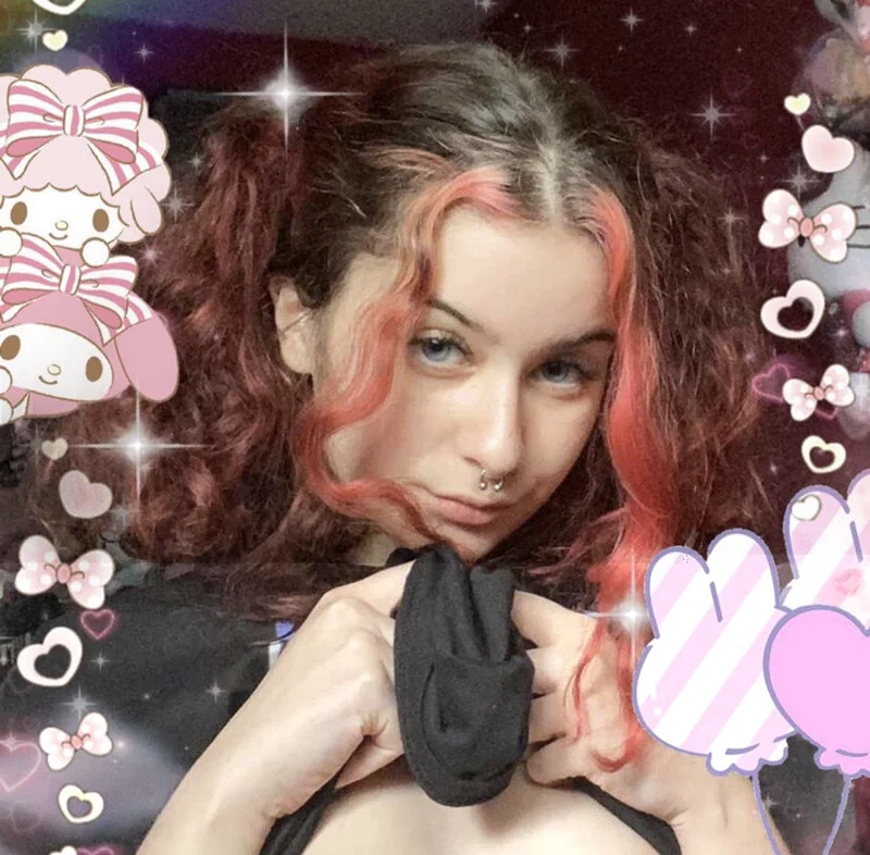hananabanana OnlyFans creator with chaotic vibe