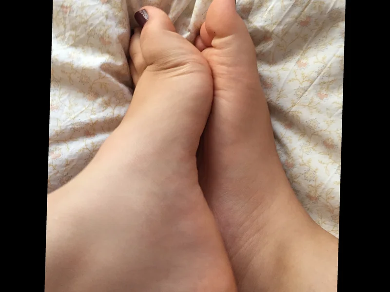 Hannah on OnlyFans with foot content