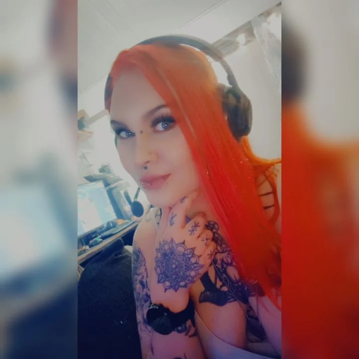 Hanneyblood666 OnlyFans alternative model