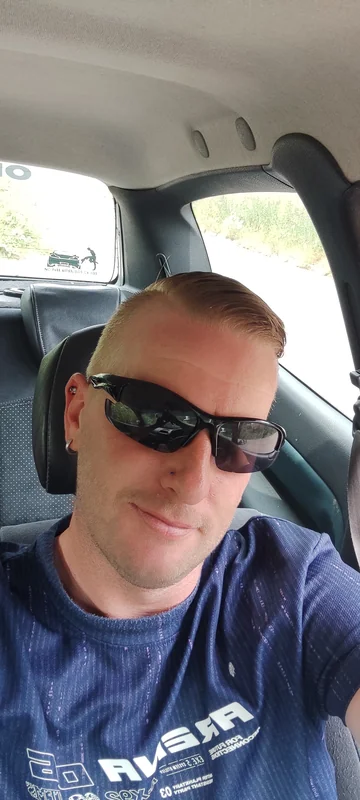 Jason Dixon OnlyFans creator with solo performances