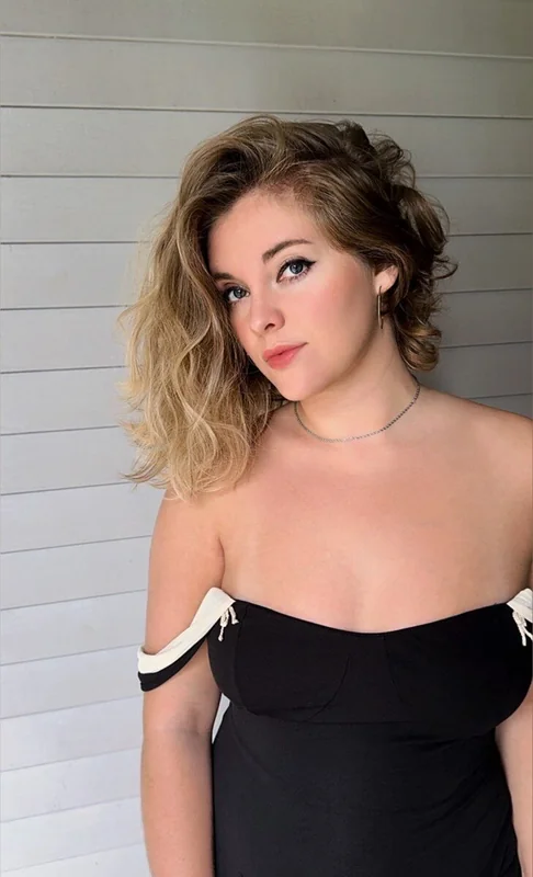 harmonybynight OnlyFans spicy girl-next-door