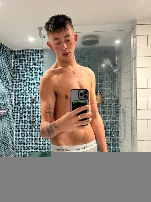 Harry Jones OnlyFans creator with exclusive content