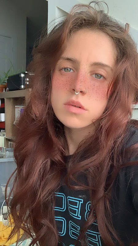 Hazel Loves Cock OnlyFans creator with engaging content.
