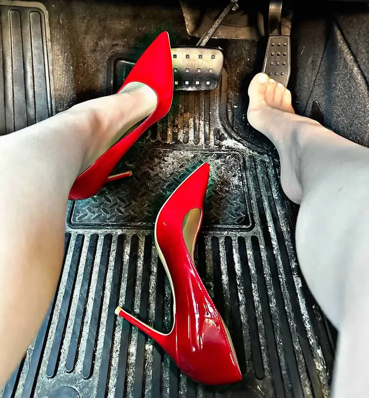Trixie Love OnlyFans foot fetish princess