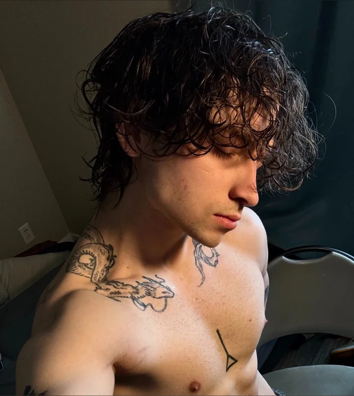 HeyJoJo OnlyFans creator with exclusive content