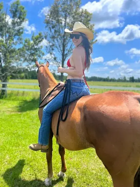 Kate Mae OnlyFans Slim Creator