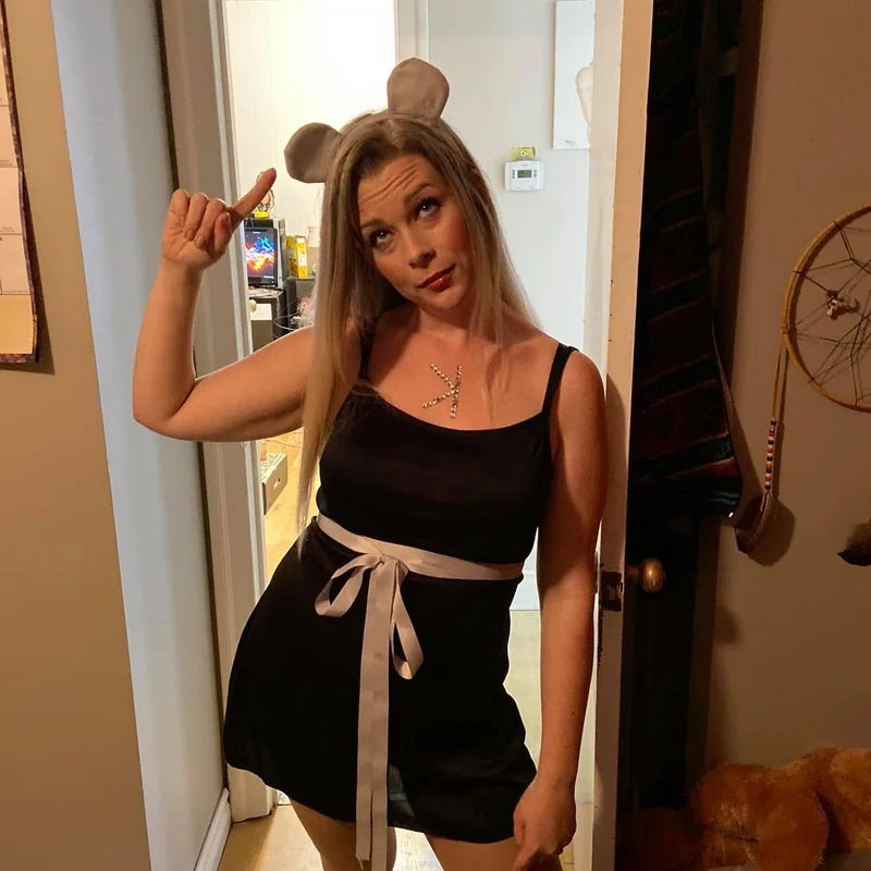 Hope Lythi OnlyFans creator offering custom content