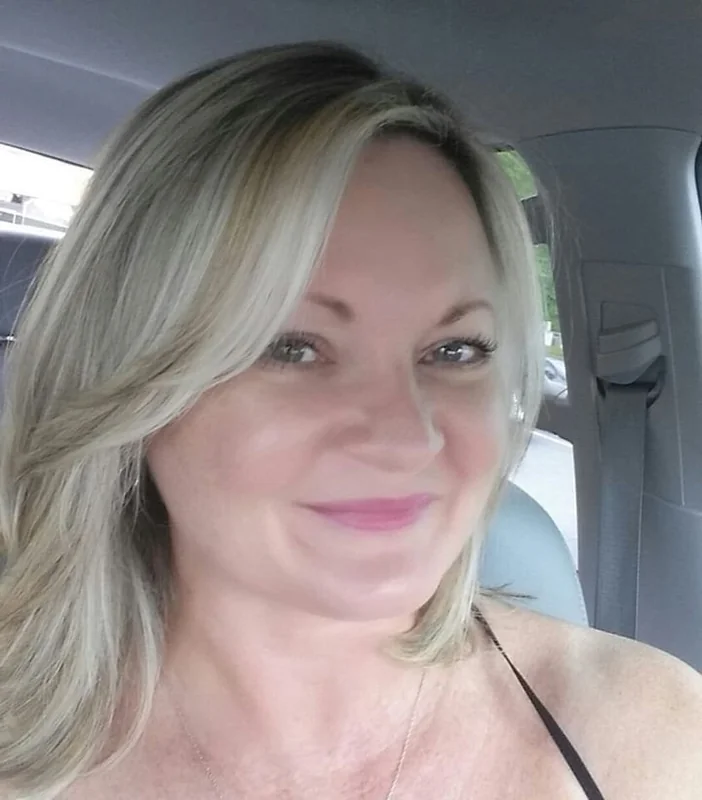 Hotwifetara OnlyFans Blonde Creator