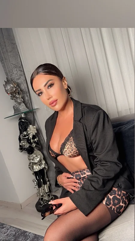 Hulyacengizz on OnlyFans VIP account