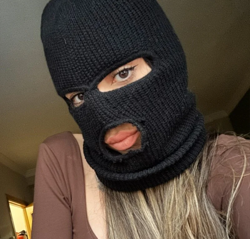 Luna OnlyFans creator with vibrant personality