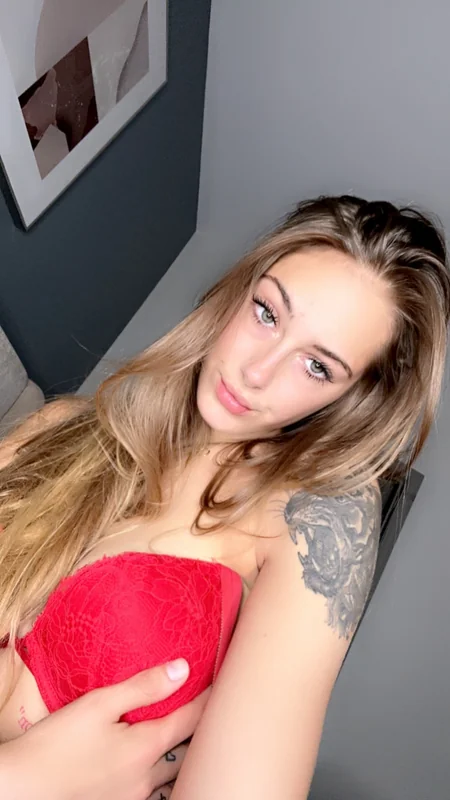 Ivee OnlyFans profile picture - fitness creator