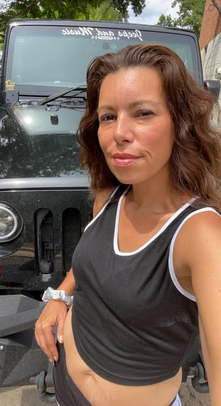 Jackie OnlyFans Slim Brunette