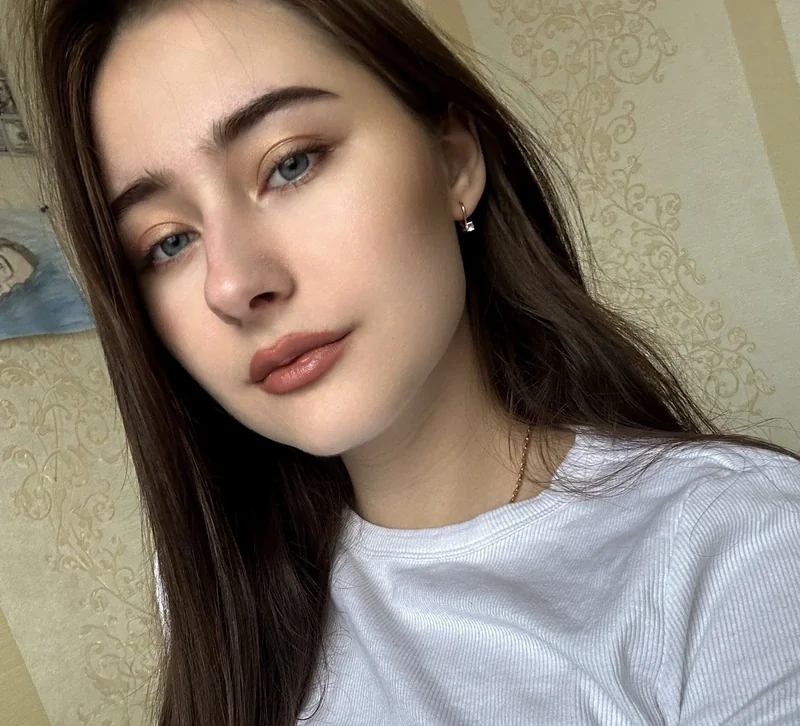 Irene ❤️ OnlyFans artist and photographer