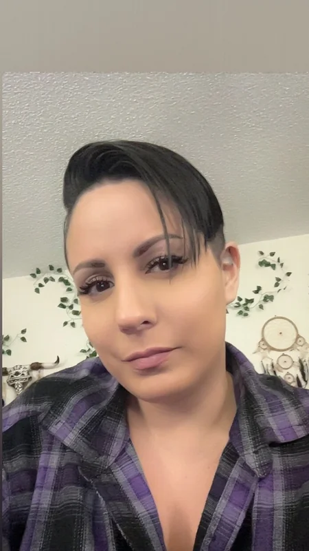 Isabelleraven OnlyFans creator with exclusive content
