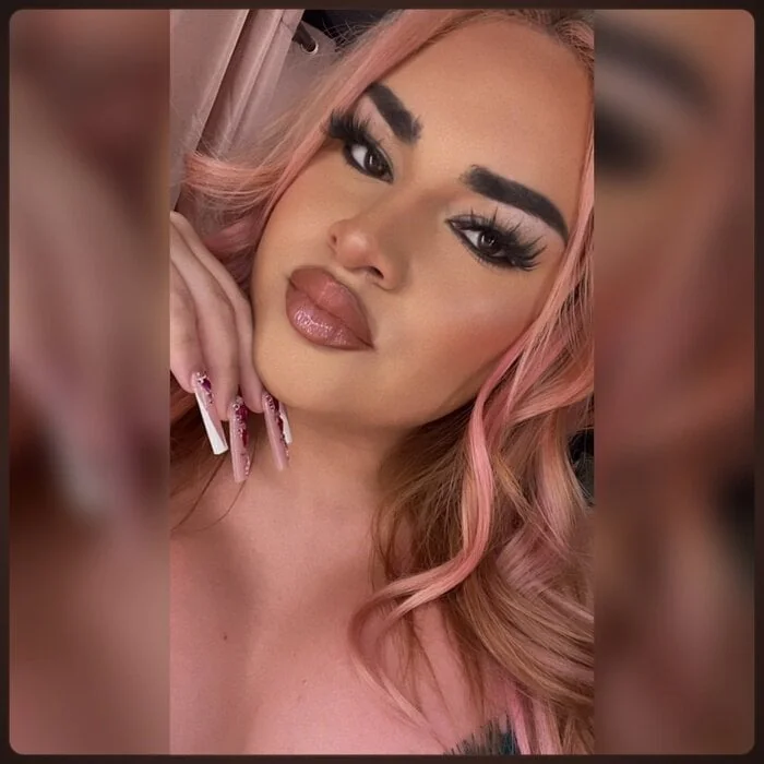 Kimberly OnlyFans Glamorous Creator