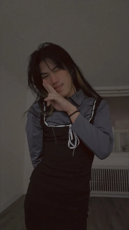 Yan Yan OnlyFans slim and playful creator