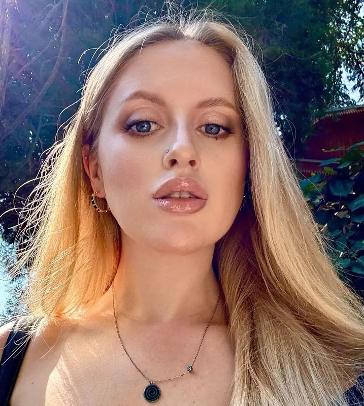 Ivy 🦋 OnlyFans profile picture - Vibrant creator