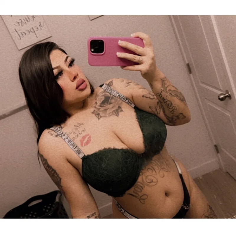 Jade Victoria OnlyFans creator with exclusive content