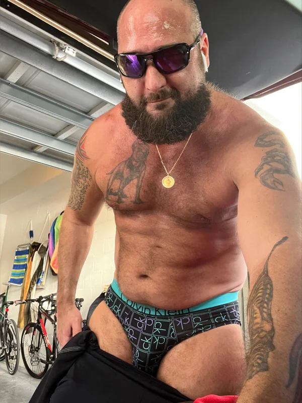 Jasontazarian on OnlyFans Former Hockey Goalie