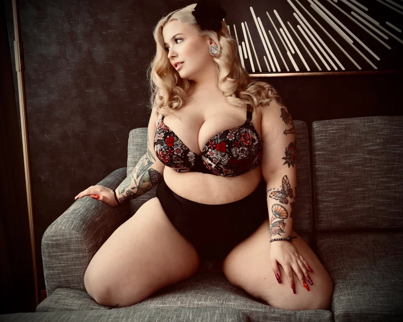 Jay Shy OnlyFans BBW creator