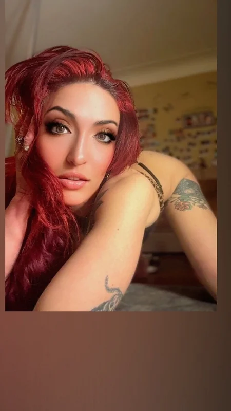 MISS MAXIM5 OnlyFans creator with red hair