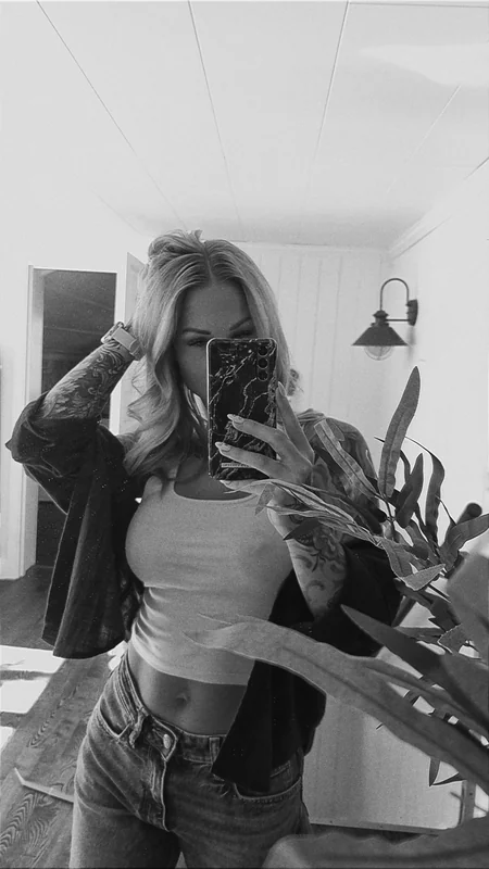 Forbidden secrets of Jen OnlyFans creator with exclusive content.
