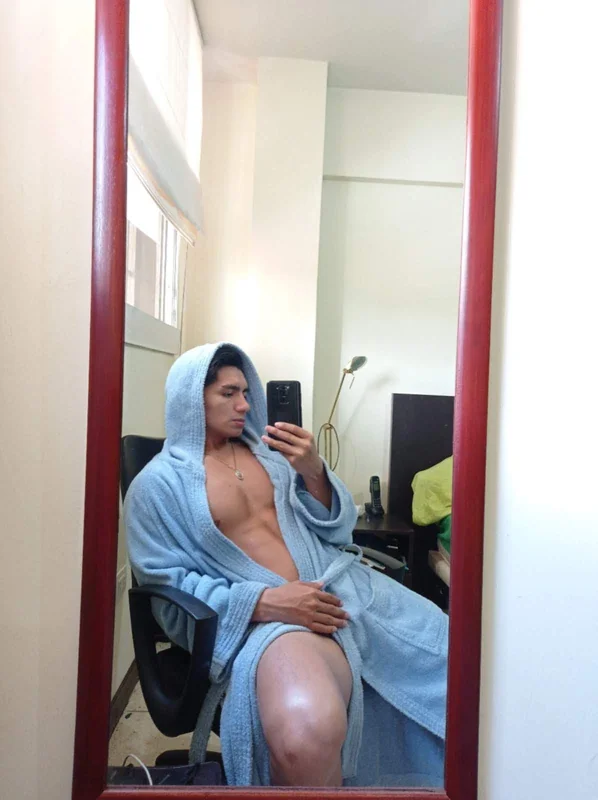 Jhontorresg OnlyFans private content creator