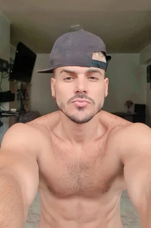 Jl10joseluis OnlyFans influencer with uncensored content