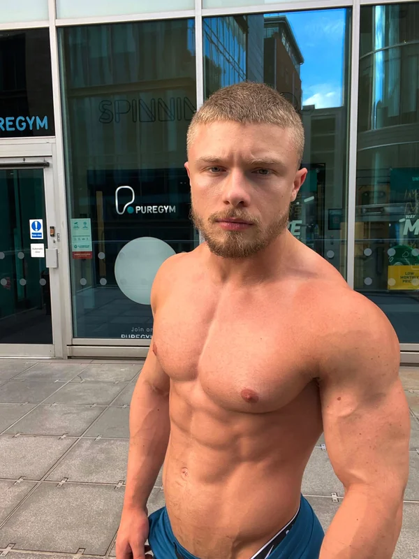 Jordan James OnlyFans creator with kink-friendly content