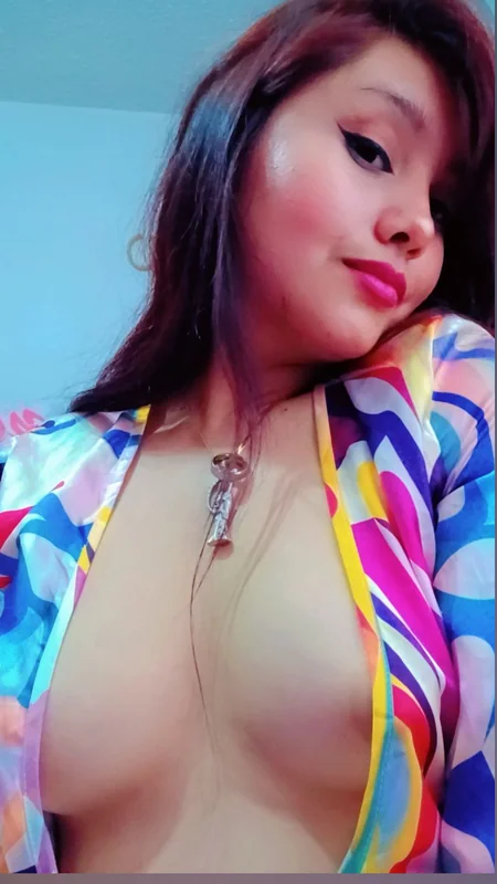 El cielo a veces lo encuentras... OnlyFans creator with captivating content.